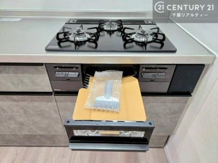 �L�b�`�� �R�����͎O������̂ł������̓����i�s���ł��܂��B
�������O�����t���ł��B�����X�y�[�X���L�X���Ă���׍�Ƃ����₷���I�g�����肪�ǂ��V�X�e���L�b�`���ł��I