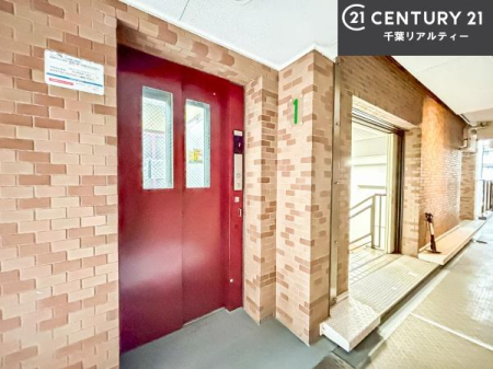 ���̑����p�� �G���x�[�^�[������A���K�ŃX���[�Y�Ȉړ��������B
���������A��₨���̓����A�X�g���X�Ȃ��������֌������܂��B