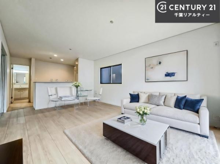 ���r���O �Ƌ��CG�p�[�X�ł��B�S�n�ǂ����r���O�͉Ƒ������R�ƏW�܂�܂��B�Ƒ��c�R�̎��Ԃ����������ł��B���Ƒ��ƁA����w�[���������Ԃ��߂��������ł��ˁB