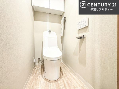 �g�C�� �������֍��ɂ��A�~��͕֍����g�����ł���̂ŗ₽���֍��ɍ��炸�ɍςފ������d�l�ł��I�V���v���ȃJ���[����Ƃ��Ă���̂ŁA������ꂪ���₷���ł��B