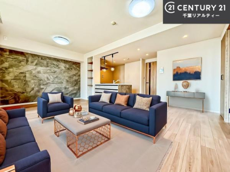 ���r���O �Ƌ��CG�p�[�X�ł��B�S�n�ǂ����r���O�͉Ƒ������R�ƏW�܂�܂��B�Ƒ��c�R�̎��Ԃ����������ł��B���Ƒ��ƁA����w�[���������Ԃ��߂��������ł��ˁB