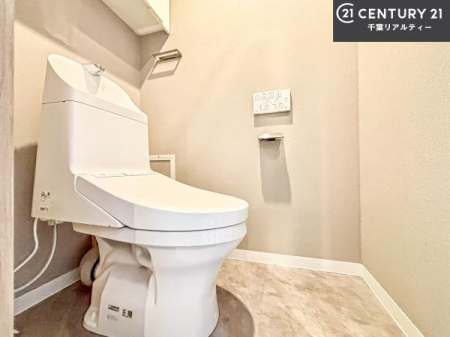 �g�C�� �������֍��ɂ��A�~��͕֍����g�����ł���̂ŗ₽���֍��ɍ��炸�ɍςފ������d�l�ł��I
