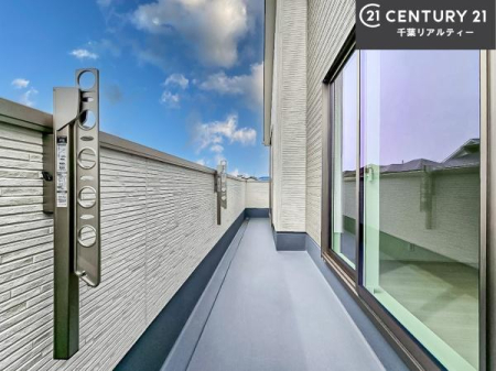 �o���R�j�[ �z������ǍD�ȃo���R�j�[�ł��I���ꂽ���ɂ͐�������n����J���I�Ȏ��Ԃ��y���߂܂��B