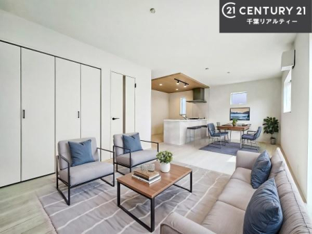 ���r���O �Ƌ��CG�p�[�X�ł��B�J�����̂���L�XLDK�I�\�t�@�[��_�C�j���O�e�[�u����u���Ă������ɂȂ�Ȃ��̂ŉ��K�ɉ߂����܂��I�R�~���j�P�[�V���������₷�����r���O�ł��I