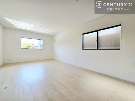 ���r���O �傫�ȑ����炽���Ղ�̗z���������閾�邢���r���O�B�J�����̂��郊�r���O�ŉƑ��c���̂��났�̎��Ԃ��߂����܂��I