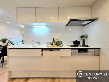 �L�b�`�� �Ǖt�L�b�`���́A�W�����č�ƂɎ��|����܂��I��Ƃ̓������N���N�I
�����̗��������肻���ł��ˁI���[�X�y�[�X���L�x�ŁA�����X�y�[�X���X�b�L���ƕЕt���Ђ�`�����p�ł��܂��I