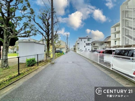 ���̑����n ���A�����������܂�����A�����̂��ē����\�ł��B�ʐ^�����ł͕�����Ȃ����邳��J�����A�Z�ݐS�n�̗ǂ����A���Ќ��n�ɂĂ��m�F���������B�V������炵�̑������A���Ђ��̋@��ɂ��̊����������B