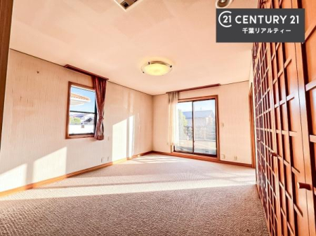 �Q�� �D���������������ޗm���́A���̖ڊo�߂��C�������ǂ������ł��ˁB���������Ԃ��������Ɖ߂������Ƃ��ł��܂��B�D�����F�����̃t���[�����O���ǂ�ȉƋ�ɂ��}�b�`���܂��I