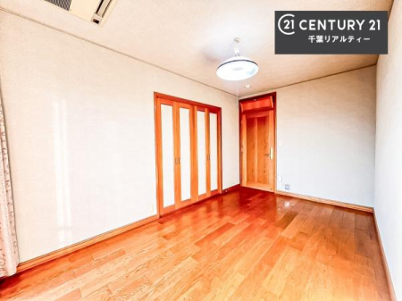 �q������ �|���o�������Ȃ��������́A���q�l�̂������Ƃ��Ă����S�ł��I
���[�X�y�[�X���[�����Ă���̂ŎU�炩�������������T�b�ƕЕt�����܂��I