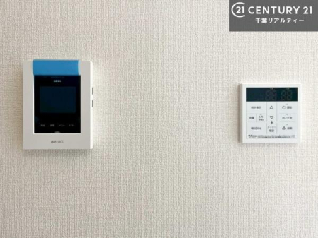 ���̑� TV���j�^�[�t���C���^�[�z���ł��q�l�̂�����Ԓ��Ȃǂ����S�ł��ˁB
�{�^���ЂƂł����C�̏������ƂƂ̂��I�I�[�g�o�X���B