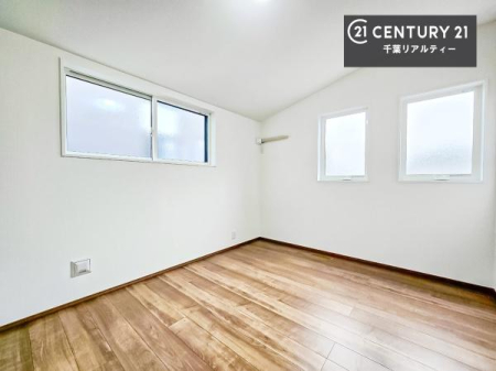 �m�� 2�ʍ̌����m�ۂ������邢�����́A���ʂ����ǂ��A���邭��ϋ��S�n�̗ǂ���ԂƂȂ��Ă���܂��B�����b�N�X���ĉ߂�����S�n�̗ǂ��������ł��I