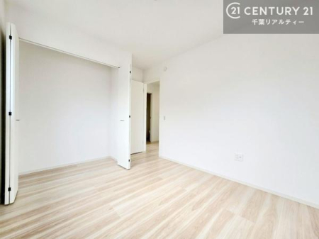 ���r���O�ȊO�̋��� ���[�X�y�[�X�����Ă��܂��I�������X�b�L�����ڂ��鎖���ł��܂��ˁB
�Ƌ��I�΂Ȃ��V���v���ȃf�U�C���ׁ̈A�Ƌ��I�΂����C�ɓ���̋�ԍ�肪�ł������ł��ˁB