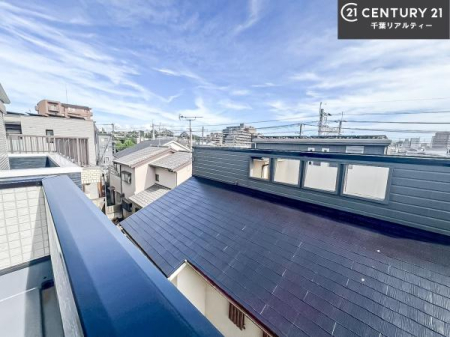 �Z�˂���̒��]�ʐ^ ������������Z��X�ł��I���͂ɂ͍����������Ȃ��A�󂪍L���J����������A�z�������傫���Ղ��邱�Ƃ�����܂���I�C�����̗ǂ������ʂ蔲����X���݂ł��I