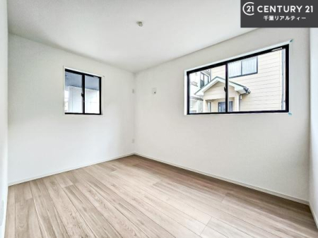 �m�� 2�ʍ̌����m�ۂ������邢�����́A���ʂ����ǂ��A���邭��ϋ��S�n�̗ǂ���ԂƂȂ��Ă���܂��B�����b�N�X���ĉ߂�����S�n�̗ǂ��������ł��I