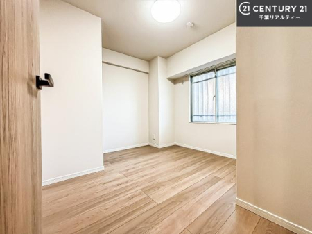 �q������ �|���o�������Ȃ��������́A���q�l�̂������Ƃ��Ă����S�ł��I
���[�X�y�[�X���[�����Ă���̂ŎU�炩�������������T�b�ƕЕt�����܂��I