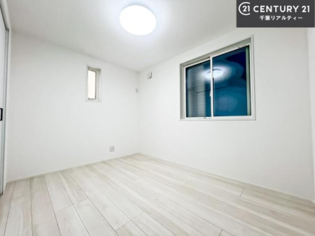 �q������ 2�ʍ̌����m�ۂ������邢�����́A���ʂ����ǂ��A���邭��ϋ��S�n�̗ǂ���ԂƂȂ��Ă���܂��B�����b�N�X���ĉ߂�����S�n�̗ǂ��������ł��I���̖ڊo�߂��X�b�L�����܂��ˁI