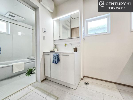 ���ʑ�E���ʏ� �����t���̖��邢���ʎ��ł��I���C�������ɓ���ւ����ł��Đ����ɕۂ��Ƃ��ł��܂��I���R�����������ނ̂ł����ς̎d�オ����ǂ��Ȃ�܂��ˁI