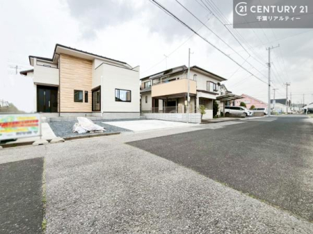 �O�ʓ��H�܂ތ��n�ʐ^ ���ӊ���A���q�l�̂���]�ɍ������������ꏏ�ɂ��ē���v���܂��B�Z��[���A�h�o�C�U�[�ɂ�邲���k������܂��B���Ђ͂��₢���킹�ɑ��Ή����܂��I���҂������܂���I