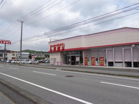 ���ӊ� �y�V���b�s���O�{�݁z�t�@�b�V�����Z���^�[���܂ނ�N�ÓX�F744m