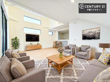 ���r���O �Ƌ��CG�p�[�X�ł��B�S�n�ǂ����r���O�͉Ƒ������R�ƏW�܂�܂��B�Ƒ��c�R�̎��Ԃ����������ł��B���Ƒ��ƁA����w�[���������Ԃ��߂��������ł��ˁB