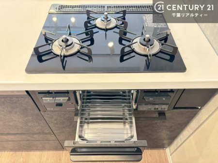 �L�b�`�� �R�����͎O������̂ł������̓����i�s���ł��܂��B
�������O�����t���ł��B�����X�y�[�X���L�X���Ă���׍�Ƃ����₷���I�g�����肪�ǂ��V�X�e���L�b�`���ł��I