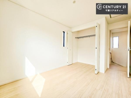 �q������ ���[�X�y�[�X����������m�ۂ���Ă��邽�߁A���������w�p�i���T�b�ƕЕt���A���ł��X�b�L���B
�Y��ȋ�Ԃ��ۂĂ܂��I