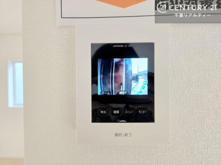 ���̑� TV���j�^�[�t�C���^�[�t�H���������B���K�҂̊���m�F���Ă���Ή��ł��邽�߁A�h�Ɩʂɂ��z�����ꂽ���S�̐ݔ��ł��B