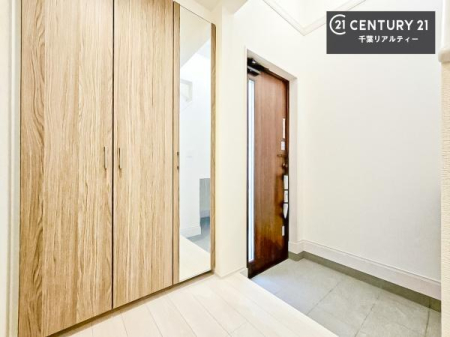 ���� ���ċA���Ă��Ă��A�������܁I�����������Ȃ�A�D�����}������Ă�����ԂɂȂ��Ă��܂��B
���邭��������錺�ւł��I