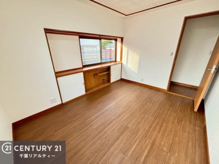 �m�� �V���v���Ƀf�U�C������Ă��邽�߁A�Ƌ��I�т܂���I
���C�ɓ���̉Ƌ��u���Ă��낰���Ԃ���邱�Ƃ��ł��܂��B