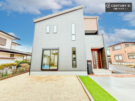 �� �z������ǍD�Ȃ���ł��I���ꂽ���ɂ͐�������n����J���I�Ȏ��Ԃ��y���߂܂��B
�K�[�f�j���O��ƒ�؉����y���߂܂��I