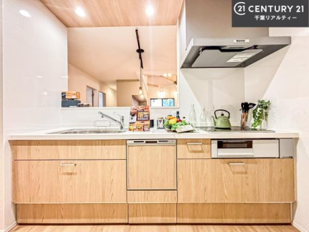 �L�b�`�� ���[�X�y�[�X���L�x�ŁA�����X�y�[�X���X�b�L���ƕЕt���Ђ�`�����p�ł��܂��I
���K�ɍ�Ƃ��ł��܂��I�����̗���������܂��I