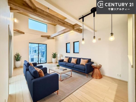 ���r���O �Ƌ��CG�p�[�X�ł��B�S�n�ǂ����r���O�͉Ƒ������R�ƏW�܂�܂��B�Ƒ��c�R�̎��Ԃ����������ł��B���Ƒ��ƁA����w�[���������Ԃ��߂��������ł��ˁB