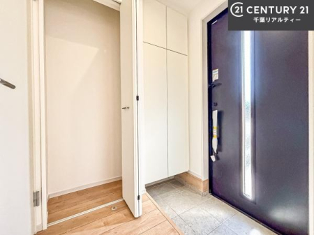 ���� ���ċA���Ă��Ă��A�������܁I�����������Ȃ�A�D�����}������Ă�����ԂɂȂ��Ă��܂��B
���邭��������錺�ւł��I