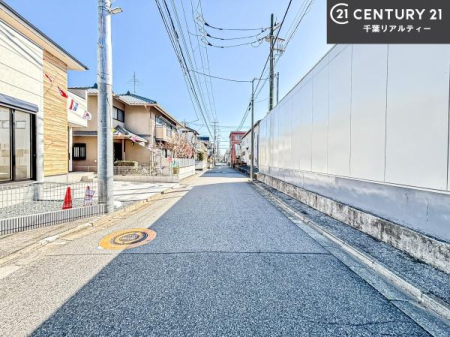 �O�ʓ��H�܂ތ��n�ʐ^ ���ӊ���A���q�l�̂���]�ɍ������������ꏏ�ɂ��ē���v���܂��B�Z��[���A�h�o�C�U�[�ɂ�邲���k������܂��B���Ђ͂��₢���킹�ɑ��Ή����܂��I���҂������܂���I