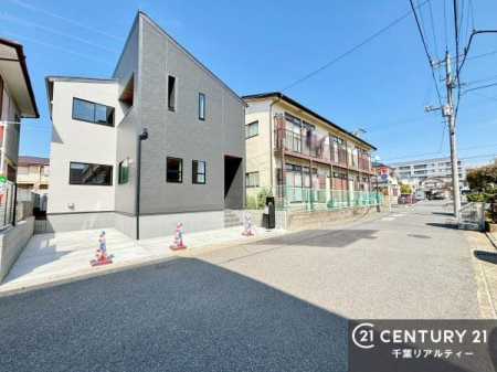 �O�ʓ��H�܂ތ��n�ʐ^ ���ӊ���A���q�l�̂���]�ɍ������������ꏏ�ɂ��ē���v���܂��B�Z��[���A�h�o�C�U�[�ɂ�邲���k������܂��B���Ђ͂��₢���킹�ɑ��Ή����܂��I���҂������܂���I