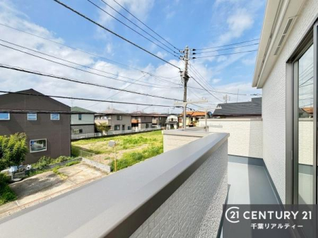 �o���R�j�[ �z������̗ǂ��o���R�j�[�ŁA�����󕨂��悭���������ł��ˁI
���V�C�̗ǂ����ɂ̓o���R�j�[�֏o�ă��t���b�V������̂��C�����悳�����ł��B