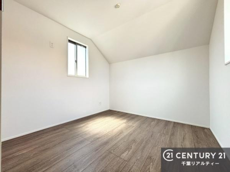 �q������ �|���o�������Ȃ��������́A���q�l�̂������Ƃ��Ă����S�ł��I
���[�X�y�[�X���[�����Ă���̂ŎU�炩�������������T�b�ƕЕt�����܂��I