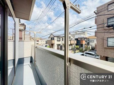 �o���R�j�[ �z������̗ǂ��o���R�j�[�ŁA�����󕨂��悭���������ł��ˁI
���V�C�̗ǂ����ɂ̓o���R�j�[�֏o�ă��t���b�V������̂��C�����悳�����ł��B