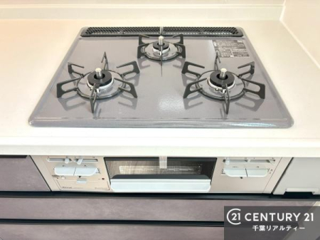 �L�b�`�� �R�����͎O������̂ł������̓����i�s���ł��܂��B
�������O�����t���ł��B�����X�y�[�X���L�X���Ă���׍�Ƃ����₷���I�g�����肪�ǂ��V�X�e���L�b�`���ł��I