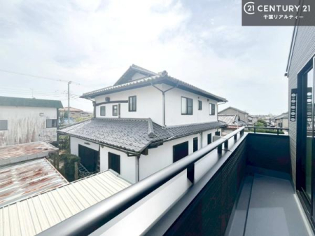 �o���R�j�[ �z������ǍD�ȃo���R�j�[�ł��I���ꂽ���ɂ͐�������n����J���I�Ȏ��Ԃ��y���߂܂��B
