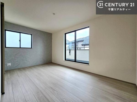 �Q�� 2�ʍ̌����m�ۂ������邢�����́A���ʂ����ǂ��A���邭��ϋ��S�n�̗ǂ���ԂƂȂ��Ă���܂��B�����b�N�X���ĉ߂�����S�n�̗ǂ��������ł��I���̖ڊo�߂��X�b�L�����܂��ˁI