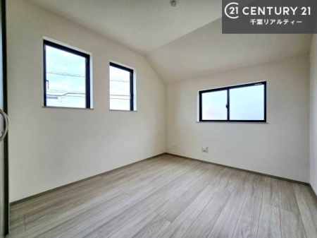 �q������ �|���o�������Ȃ��������́A���q�l�̂������Ƃ��Ă����S�ł��I
���[�X�y�[�X���[�����Ă���̂ŎU�炩�������������T�b�ƕЕt�����܂��I