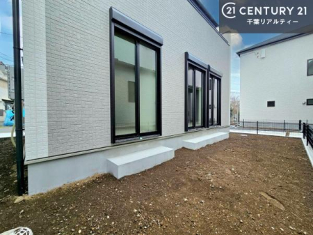 �� �K�[�f�j���O�₨�q�l�̗V�я�Ƃ��ăA�E�g�h�A���y���߂�悤�ȗz������ǍD�Ȃ���ł��I
���ꂽ���ɂ͐�������n����J���I�Ȏ��Ԃ��y���߂܂��B