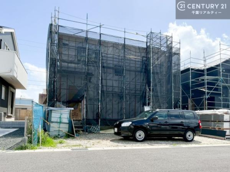 ���̑����n ���݌��z���B������͖��邭�J���I�ȃ��r���O��ŐV�ݔ��̃L�b�`���Ȃǉ��K�ȋ�Ԃ��L����܂��B�����������炱���g�V������炵�h�ւ̊��҂����܂�Z�܂��B�����������Ȃ����z���̗l�q���K���ł��B