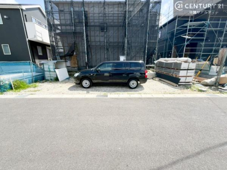 ���ԏ� ���ԃX�y�[�X��3�䕪����܂��I�Z�J���h�J�[�͂������A�o�C�N�⎩�]�ԂȂǂ��u���ꏊ�ɍ���܂���B