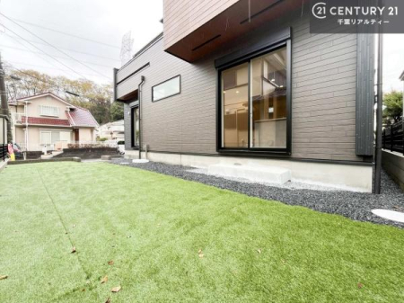 �� �z������ǍD�Ȃ���ł��I���ꂽ���ɂ͐�������n����J���I�Ȏ��Ԃ��y���߂܂��B
�K�[�f�j���O��ƒ�؉����y���߂܂��I