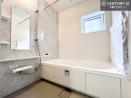 ���� �������������l�̕��͋C�̃o�X���[���́A�����o�Ă��ăo�X�^�C�����[���I
���d���撣���Ă��邲�J���ɂ��D�݂̓����̓����܂����āA�y����ł݂Ă͂������ł��傤���H