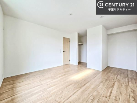 �Q�� ���[�͂̂���m���ł��B����������������L�X�Ǝg���ċC�������ǂ��ł��I
�L���C�Ȗ��邢�������ŉ߂����̂́A�X�ɂ̂�т�������ł��܂��ˁI