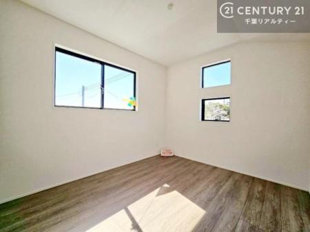 �q������ �|���o�������Ȃ��������́A���q�l�̂������Ƃ��Ă����S�ł��I
���[�X�y�[�X���[�����Ă���̂ŎU�炩�������������T�b�ƕЕt�����܂��I