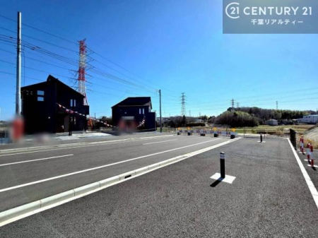 �O�ʓ��H�܂ތ��n�ʐ^ ���ӊ���A���q�l�̂���]�ɍ������������ꏏ�ɂ��ē���v���܂��B�Z��[���A�h�o�C�U�[�ɂ�邲���k������܂��B���Ђ͂��₢���킹�ɑ��Ή����܂��I���҂������܂���I